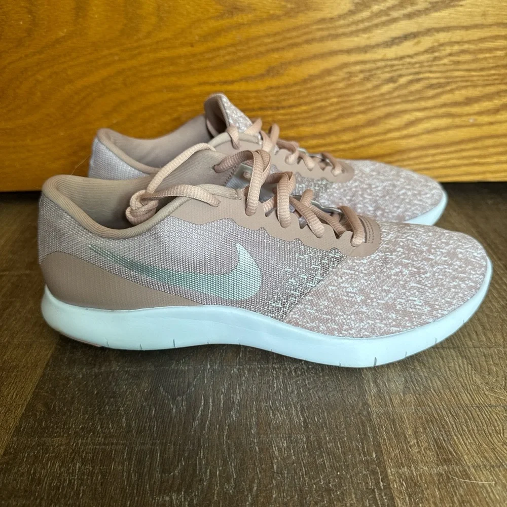 Nike these sneakers